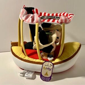 Hallmark Itty Bittys Jungle Cruise Plush with Mickey & Minnie Mouse.